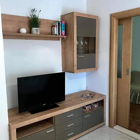 Apartamento Damira *