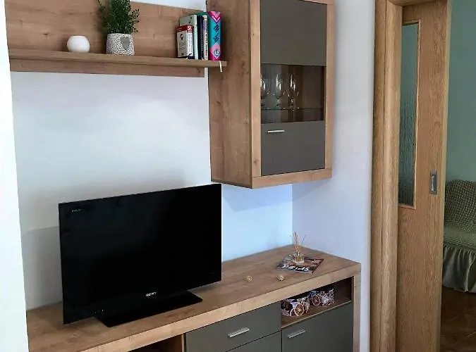 アパート Damira *